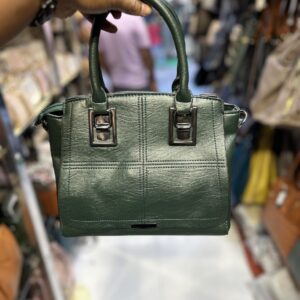 Hand bag with long belt