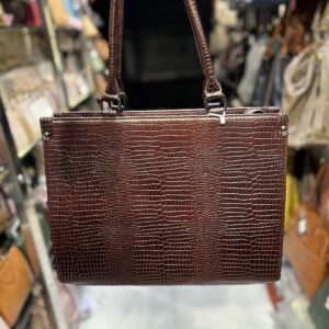 Leather tote bags with laptop compartment